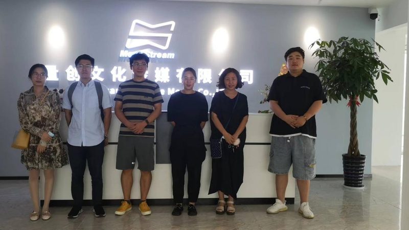 服装短视频代运营，收费标准揭秘与考量要点