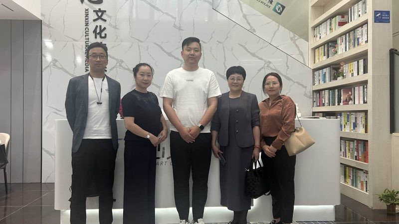 行业背景：内容为王，口碑为王